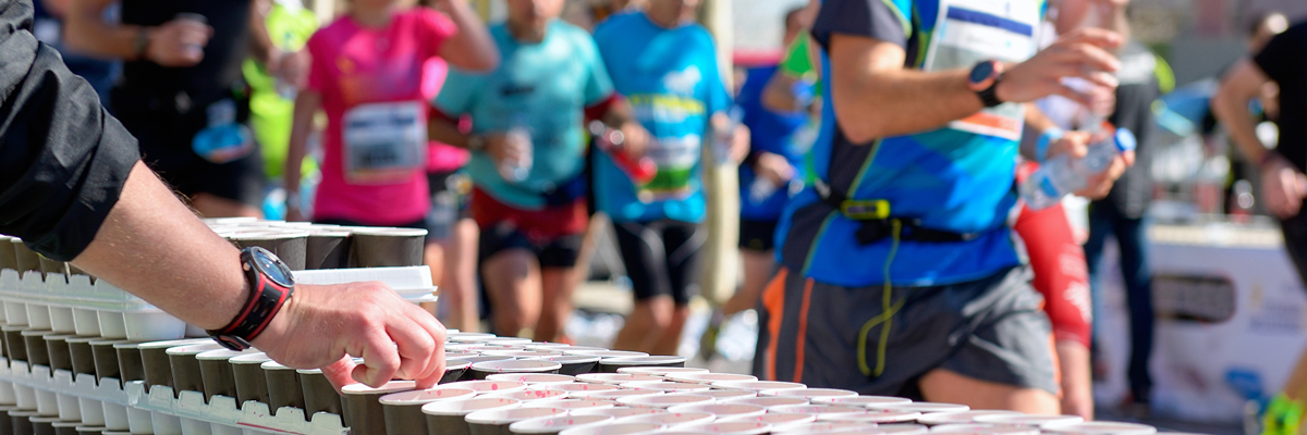 Scouts helpen bij de marathon